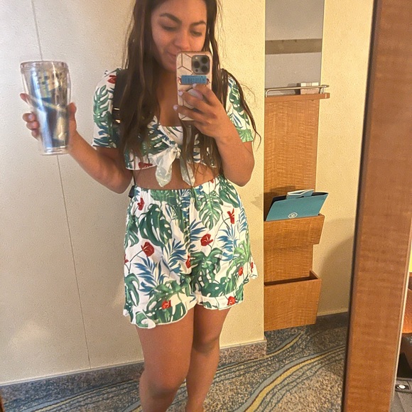 Tropical set - Picture 4 of 5